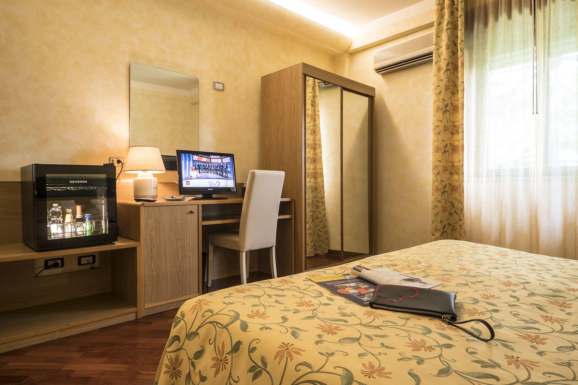Hotel Vega Perugia Buitenkant foto