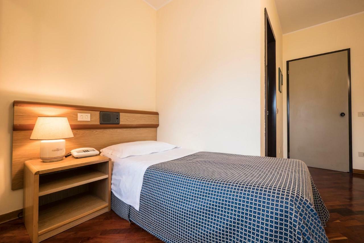 Hotel Vega Perugia Buitenkant foto