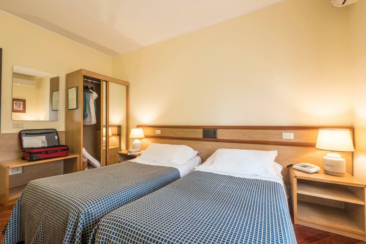 Hotel Vega Perugia Buitenkant foto